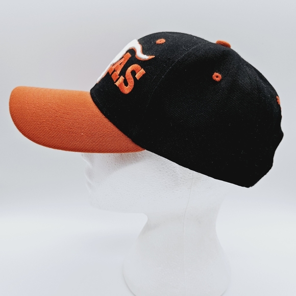 BULLBOT | Texas longhorn embroidered adjustable cap hat - Picture 5 of 7